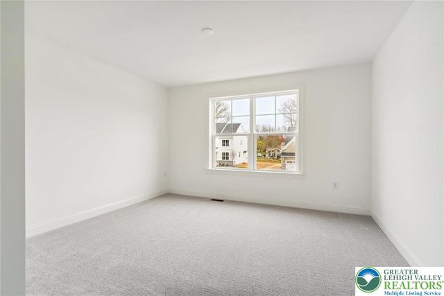 120 Ashford Drive, Coopersburg Boro, PA 18036