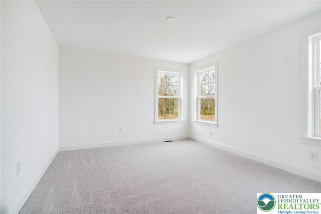 120 Ashford Drive, Coopersburg Boro, PA 18036