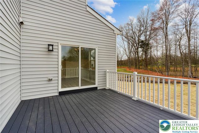 120 Ashford Drive, Coopersburg Boro, PA 18036