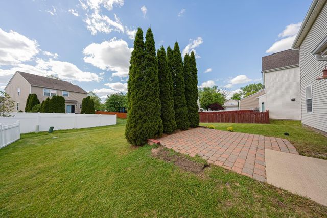 1287 Hickory Valley Drive, Blacklick, OH 43004