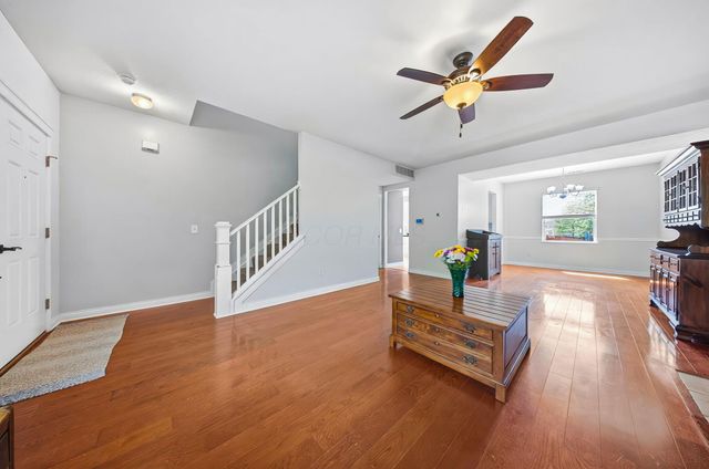 1287 Hickory Valley Drive, Blacklick, OH 43004