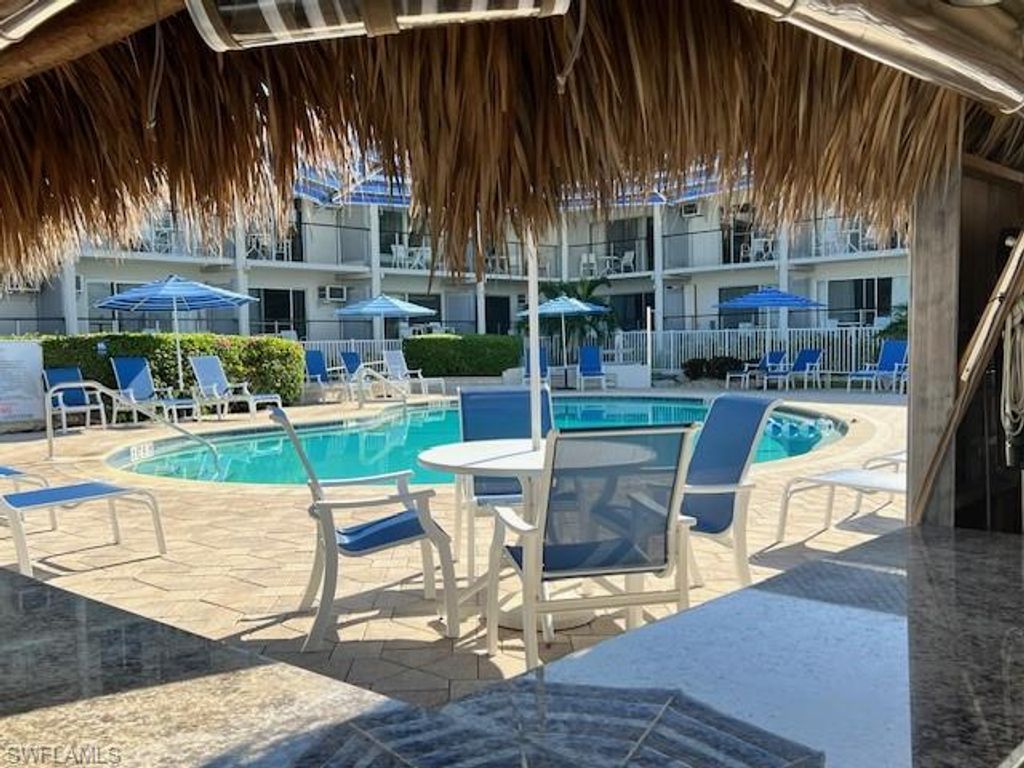 900 Broad AVE S, NAPLES, FL 34102 — photo 2