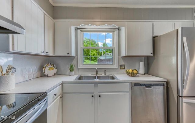 305 Imperial Circle, Kingsport, TN 37660