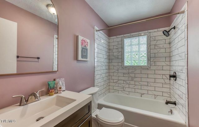 305 Imperial Circle, Kingsport, TN 37660