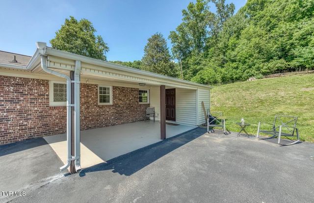 305 Imperial Circle, Kingsport, TN 37660