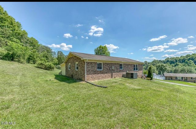 305 Imperial Circle, Kingsport, TN 37660