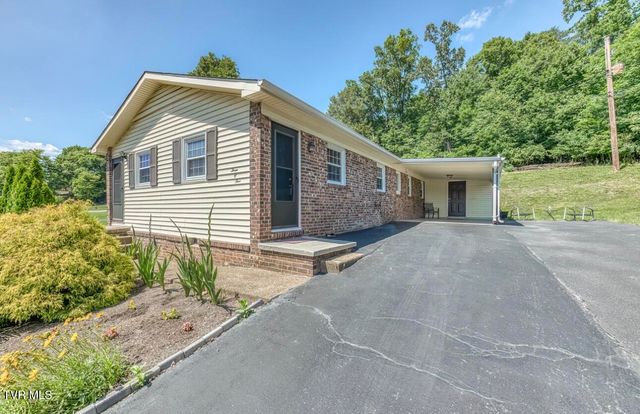 305 Imperial Circle, Kingsport, TN 37660