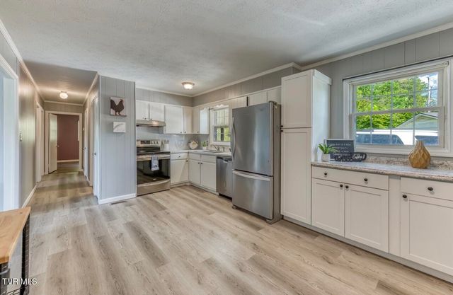 305 Imperial Circle, Kingsport, TN 37660