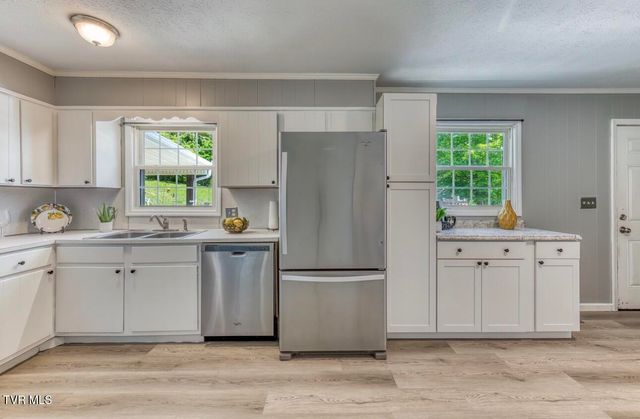305 Imperial Circle, Kingsport, TN 37660