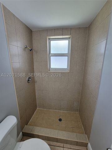 1740 NW 1st Pl 3, Miami, FL 33136
