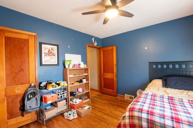 1204 N C Street, Indianola, IA 50125