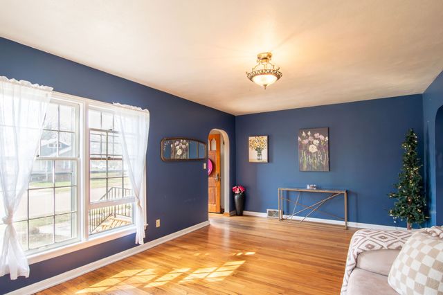 1204 N C Street, Indianola, IA 50125