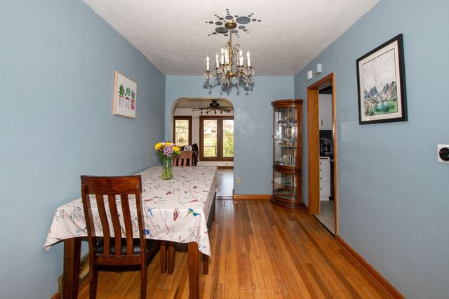 1204 N C Street, Indianola, IA 50125