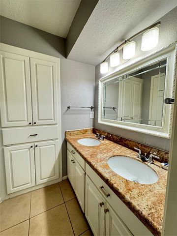 9006 Covent Garden Street, Houston, TX 77031