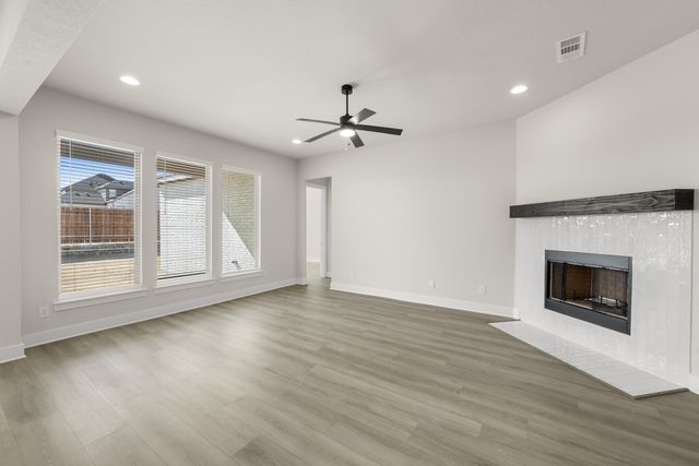 490 Red Maple Road, Waxahachie, TX 75165