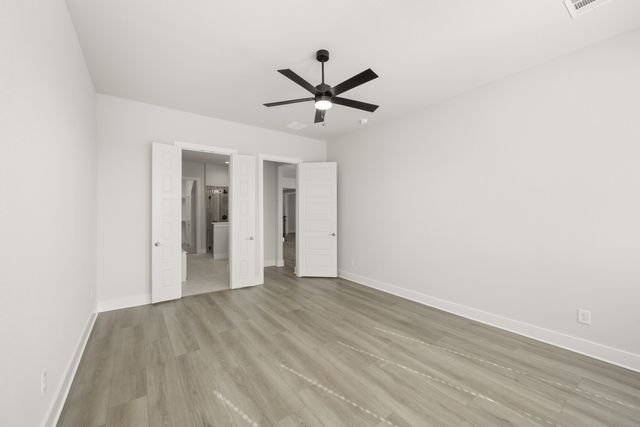 490 Red Maple Road, Waxahachie, TX 75165