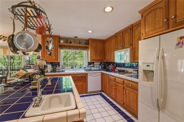 775 Madera, Lake Arrowhead, CA 92352