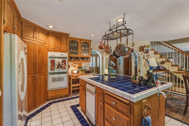 775 Madera, Lake Arrowhead, CA 92352
