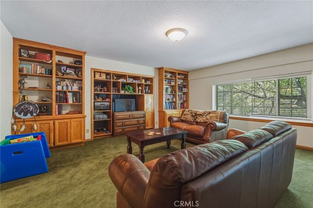 775 Madera, Lake Arrowhead, CA 92352
