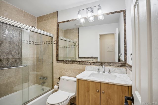 119 Sierra Vista Lane 119, Valley Cottage, NY 10989