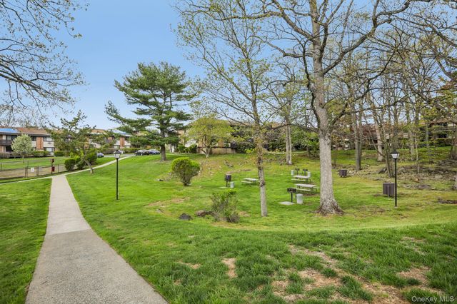 119 Sierra Vista Lane 119, Valley Cottage, NY 10989