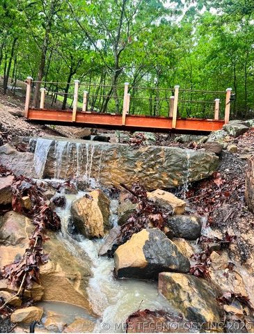 1807 Rose Lane, Eufaula, OK 74432