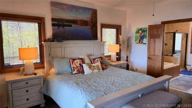 1807 Rose Lane, Eufaula, OK 74432