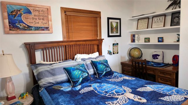 1807 Rose Lane, Eufaula, OK 74432