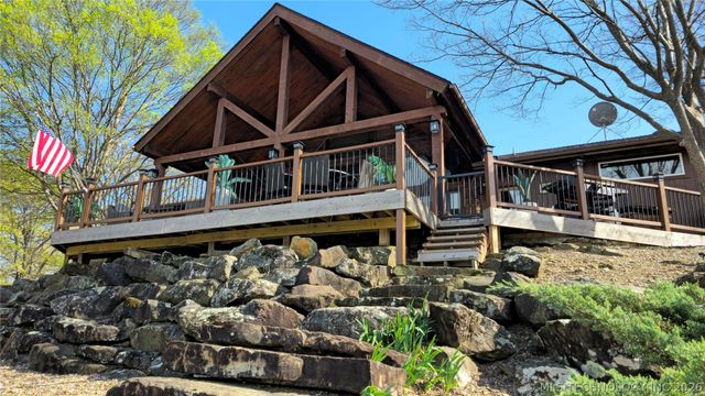 1807 Rose Lane, Eufaula, OK 74432