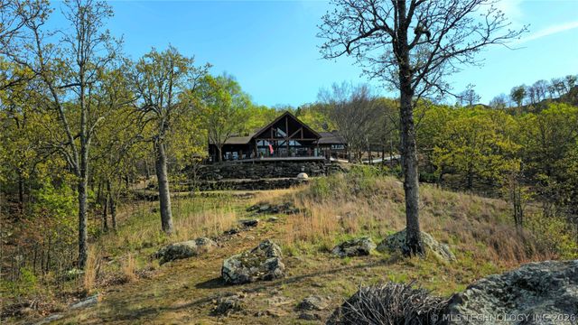 1807 Rose Lane, Eufaula, OK 74432