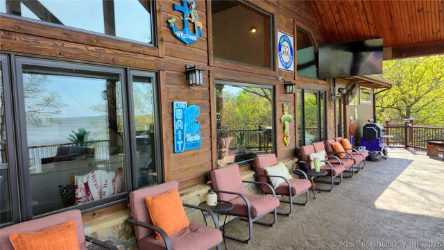 1807 Rose Lane, Eufaula, OK 74432