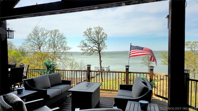 1807 Rose Lane, Eufaula, OK 74432