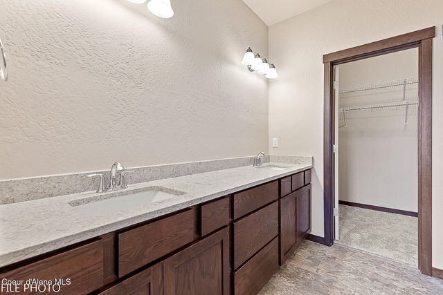 4500 E Davin DR, Post Falls, ID 83854