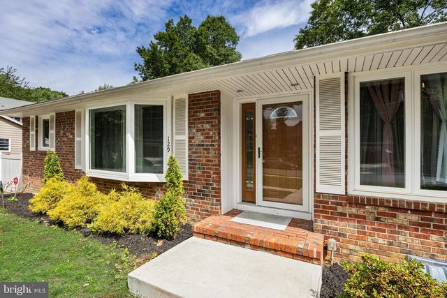 129 N MONROE AVE, Cherry Hill, NJ 08002