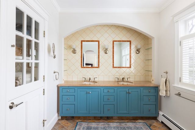 91 Waban Ave, Newton, MA 02468