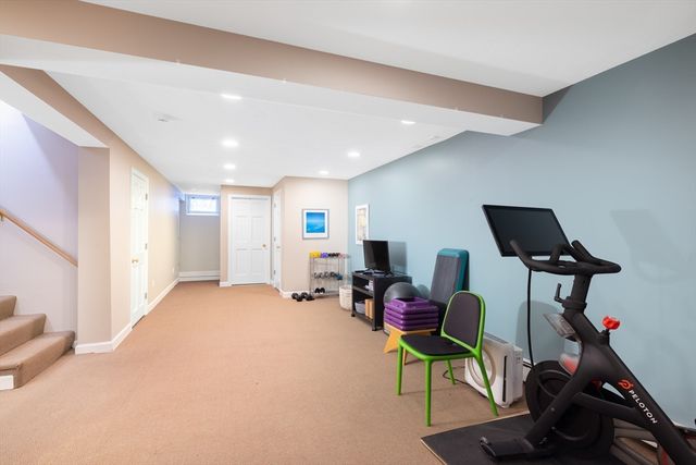 91 Waban Ave, Newton, MA 02468