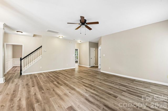 10149 Barrands Lane, Charlotte, NC 28278