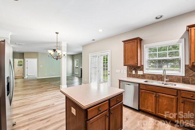 10149 Barrands Lane, Charlotte, NC 28278