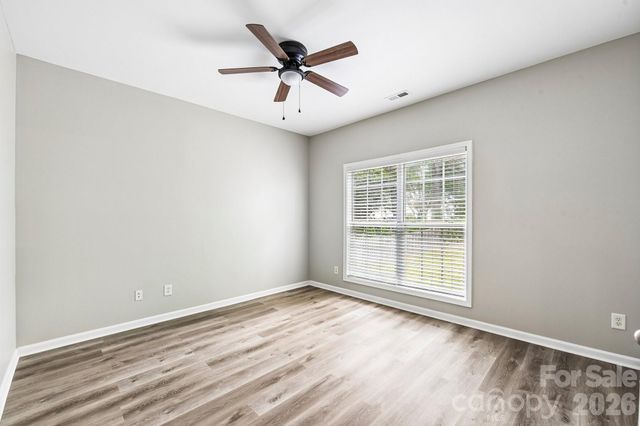 10149 Barrands Lane, Charlotte, NC 28278
