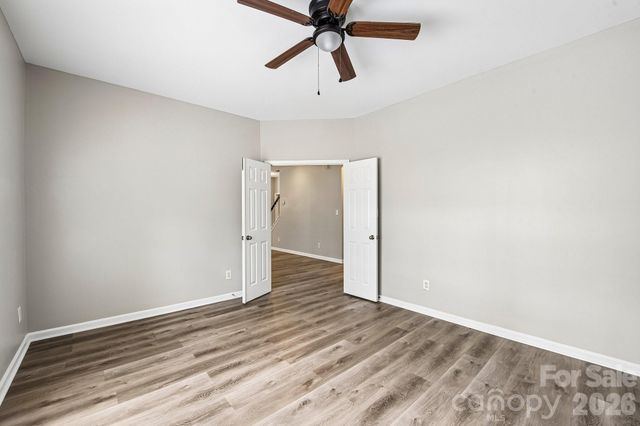 10149 Barrands Lane, Charlotte, NC 28278