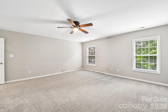 10149 Barrands Lane, Charlotte, NC 28278