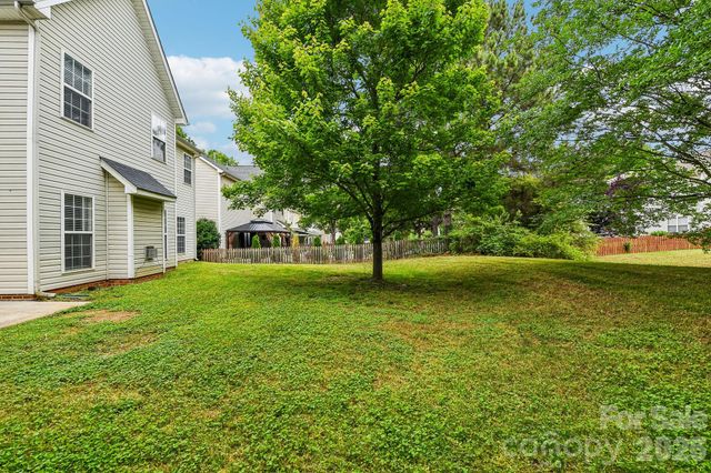 10149 Barrands Lane, Charlotte, NC 28278