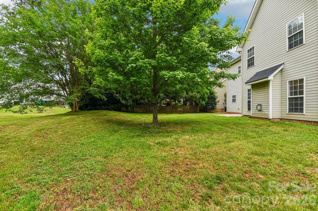 10149 Barrands Lane, Charlotte, NC 28278