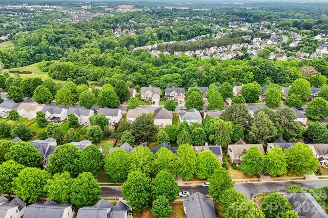 10149 Barrands Lane, Charlotte, NC 28278