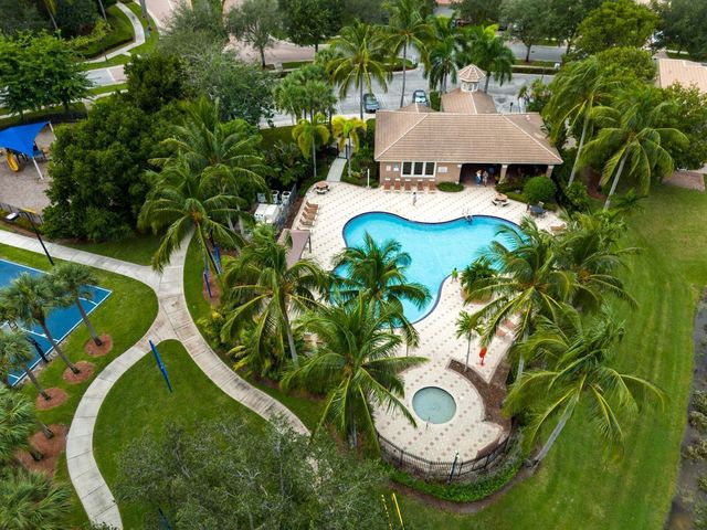 11487 Blue Violet Lane, Royal Palm Beach, FL 33411