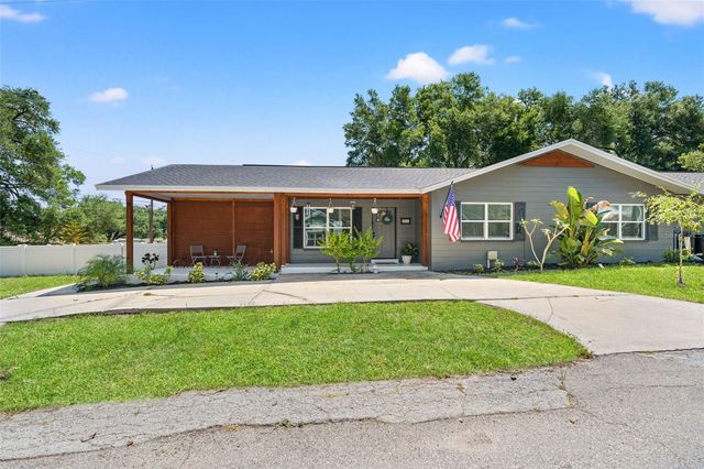 801 E HANLON STREET, Tampa, FL 33604