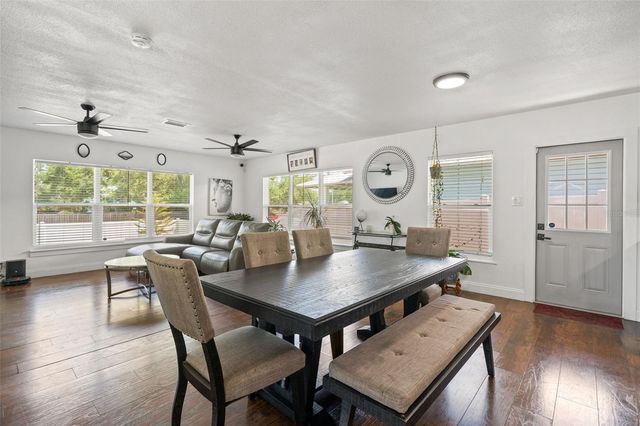 801 E HANLON STREET, Tampa, FL 33604