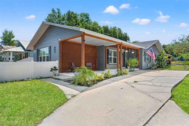 801 E HANLON STREET, Tampa, FL 33604