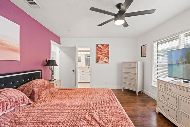 801 E HANLON STREET, Tampa, FL 33604