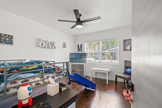 801 E HANLON STREET, Tampa, FL 33604